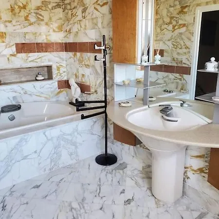 Maison Confort Avec Jardin 3* Langeac